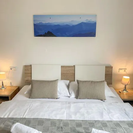 Linda By Interhome Zell am See